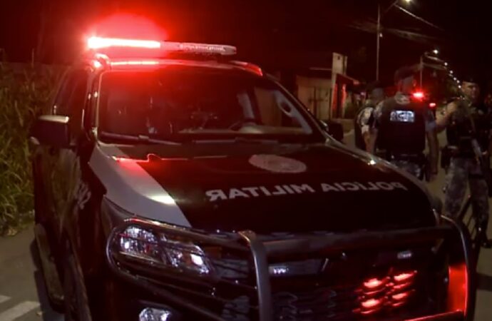 Suspeitos de tráfico de drogas morrem em confronto com a Polícia Militar