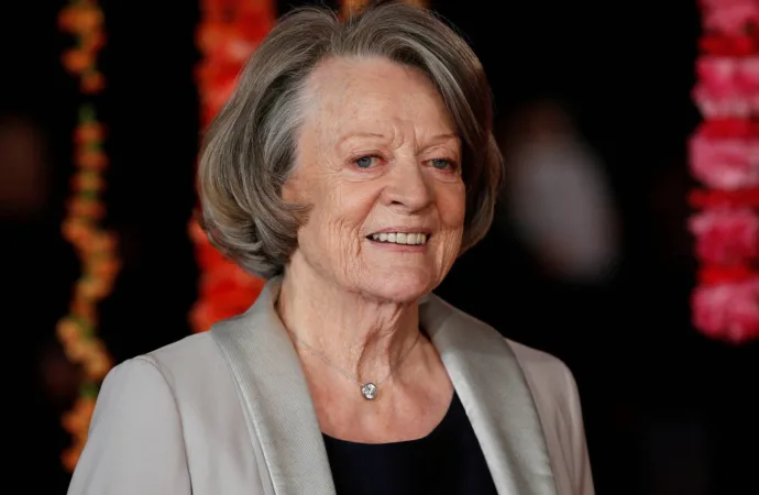A atriz britânica, conhecida por sua versatilidade e talento incomparável, deixa um legado inestimável no teatro, cinema e televisão