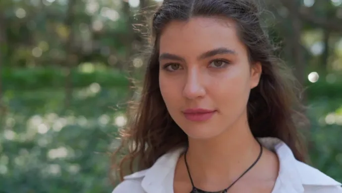 Alanis Guillen Abraça Novo Desafio em 'Mania de Você': Da Protagonista à Coadjuvante Intrigante