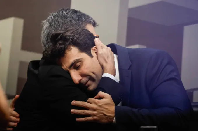 Comissão do Senado endossa indicação de Galípolo, sinalizando nova era na liderança da autoridade monetária brasileira
