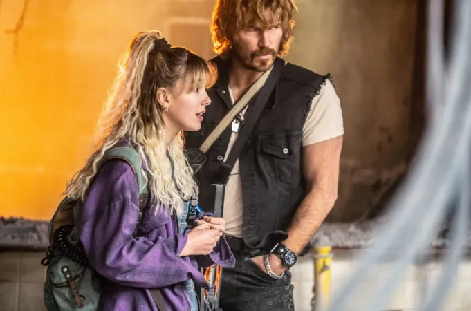 Netflix anuncia lançamento de épico sci-fi dos Irmãos Russo para 2025, mesclando humanos e robôs em um mundo pós-rebelião