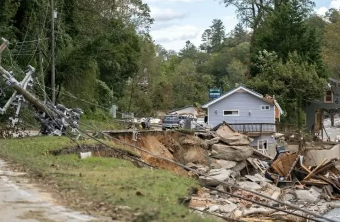 Com 200 vidas perdidas, Helene se torna o furacão mais letal desde Katrina, desafiando comunidades e autoridades em uma batalha contra as forças da natureza