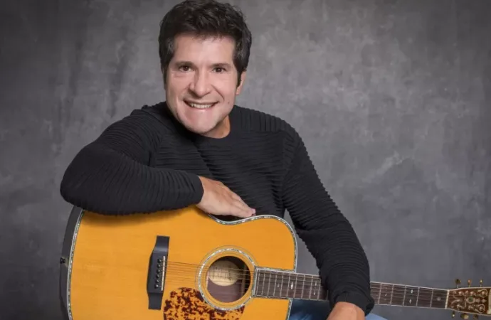 Cantor se prepara para estrear 'Viver Sertanejo', um programa intimista que celebra a rica tradição da música country brasileira