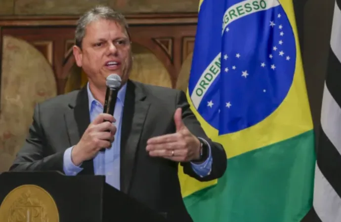 'PCC controla crime no centro de SP', diz Tarcísio