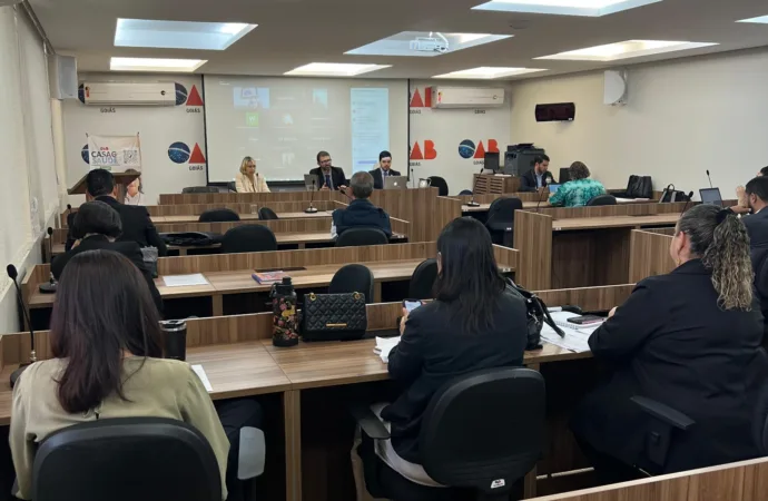 Conselho discute descarte de resíduos em Goiânia