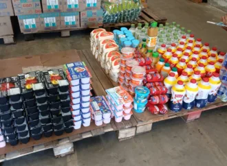 Supermercado tinha mais de 300 produtos vencidos para venda