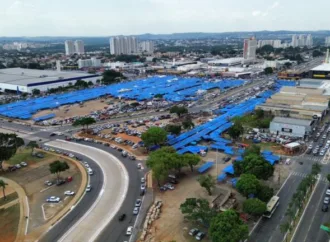 Quase metade dos ambulantes da região da 44 adere à Feira Hippie