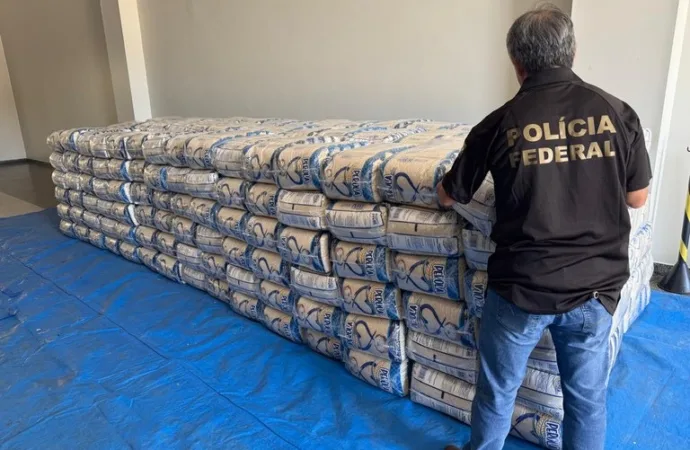 PF doa mais de 8 toneladas de arroz apreendidos durante uma ação policial em Goiás