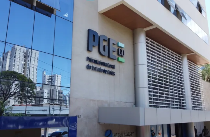 TJ-GO cassa decisão que obrigava uso de câmeras em fardas de policiais militares em Goiás