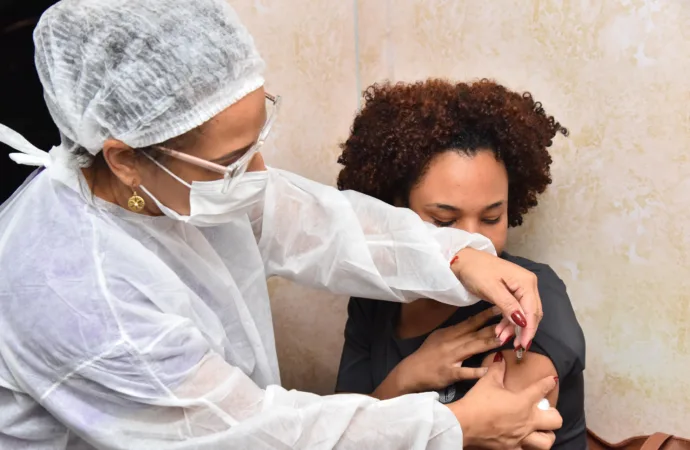 Prefeitura de Aparecida segue com vacinação itinerante contra a gripe no sábado, 28 de junho