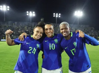 Seleção feminina assume quarta posição do ranking da Fifa