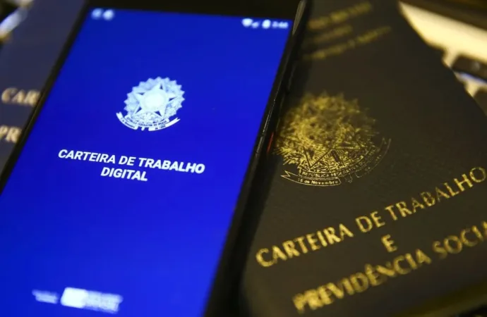 Empresas ofertam 800 vagas de emprego em Aparecida