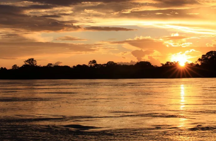 Governo realiza expedição inédita no Rio Araguaia