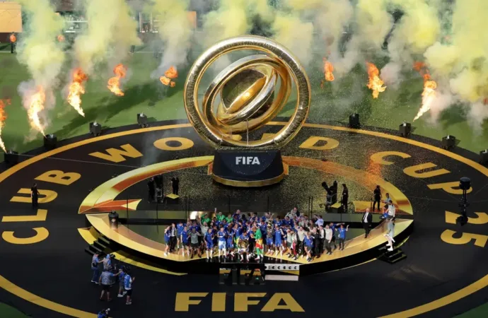 Mundial de Clubes deve servir de teste para Copa de seleções em 2026