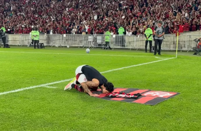 Gol e frieza com Filipe Luís marcam volta de Pedro ao Flamengo
