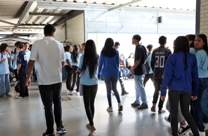 Pé-de-Meia: nascidos em novembro e dezembro recebem 5ª parcela