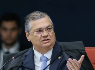 Dino manda PF investigar emendas parlamentares que somam R$ 694 mi