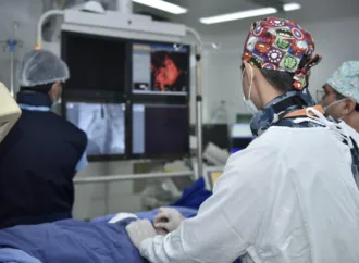 Hugol alerta para os riscos do colesterol alto e reforça cuidados com a saúde do coração