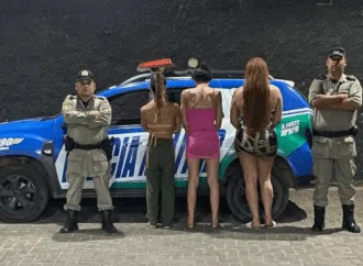 Travestis são presas por roubar e agredir advogado em Aparecida de Goiânia