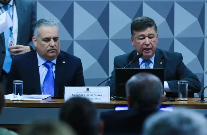 Oposição elege presidente e relator da CPMI do INSS