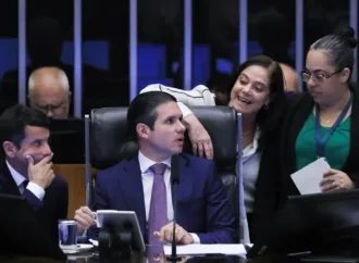 Câmara aprova urgência para isenção do IR de quem ganha até R$ 5 mil