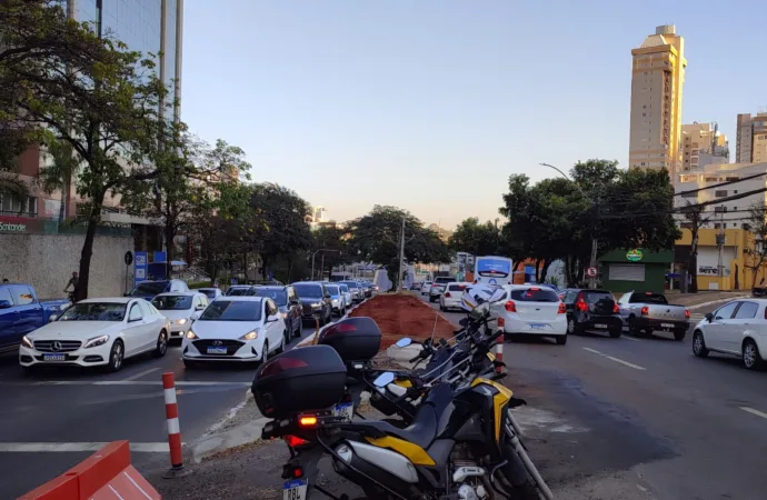 Intervenções no Corredor Jamel Cecílio reduzem tempo de viagem em 50%