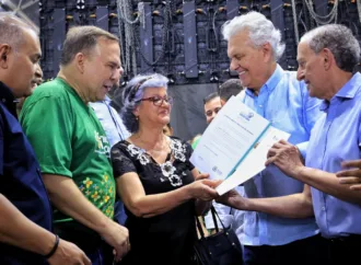 Caiado destaca gestão humanitária e parceria com a Prefeitura de Goiânia em ações sociais